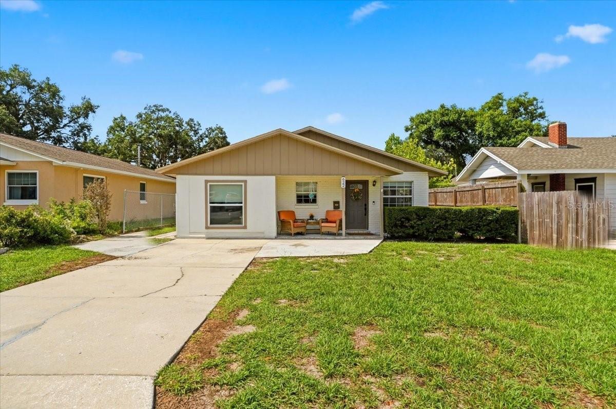 Photo of 622 PALENCIA PLACE LAKELAND FL 33803