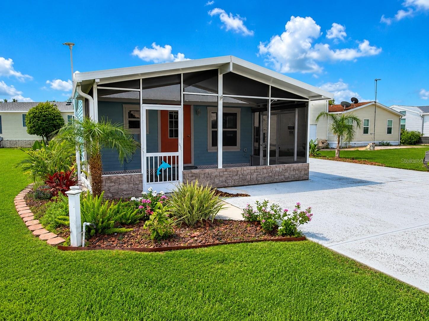 Photo of 5245 ISLAND VIEW CIRCLE POLK CITY FL 33868