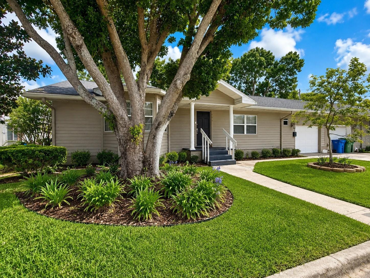 Photo of 702 AVENUE H WINTER HAVEN FL 33881