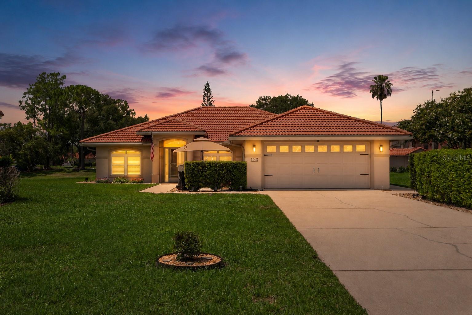 Photo of 120 MORNING GLORY CIRCLE WINTER HAVEN FL 33884