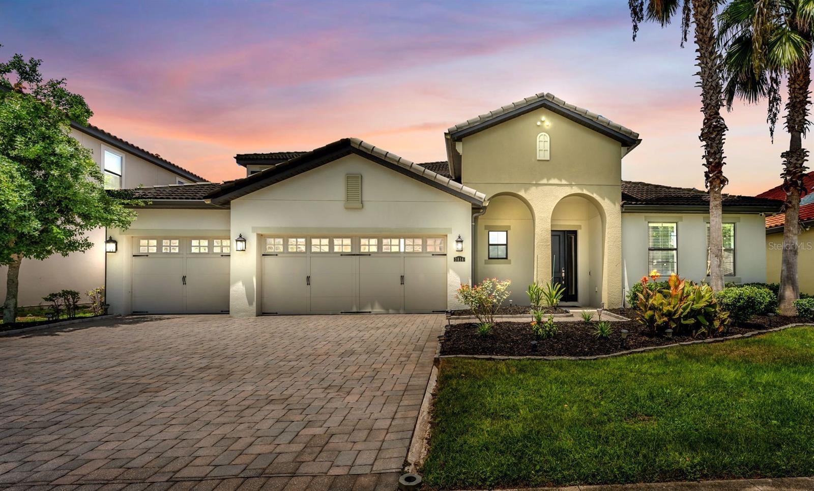 Photo of 3814 SHORESIDE DRIVE KISSIMMEE FL 34746