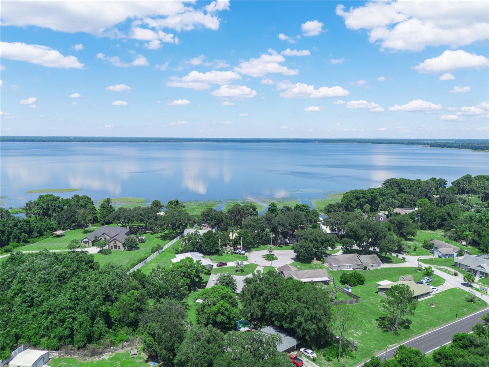 Photo of 3038 SHADY WOOD LANE LAKE WALES FL 33898