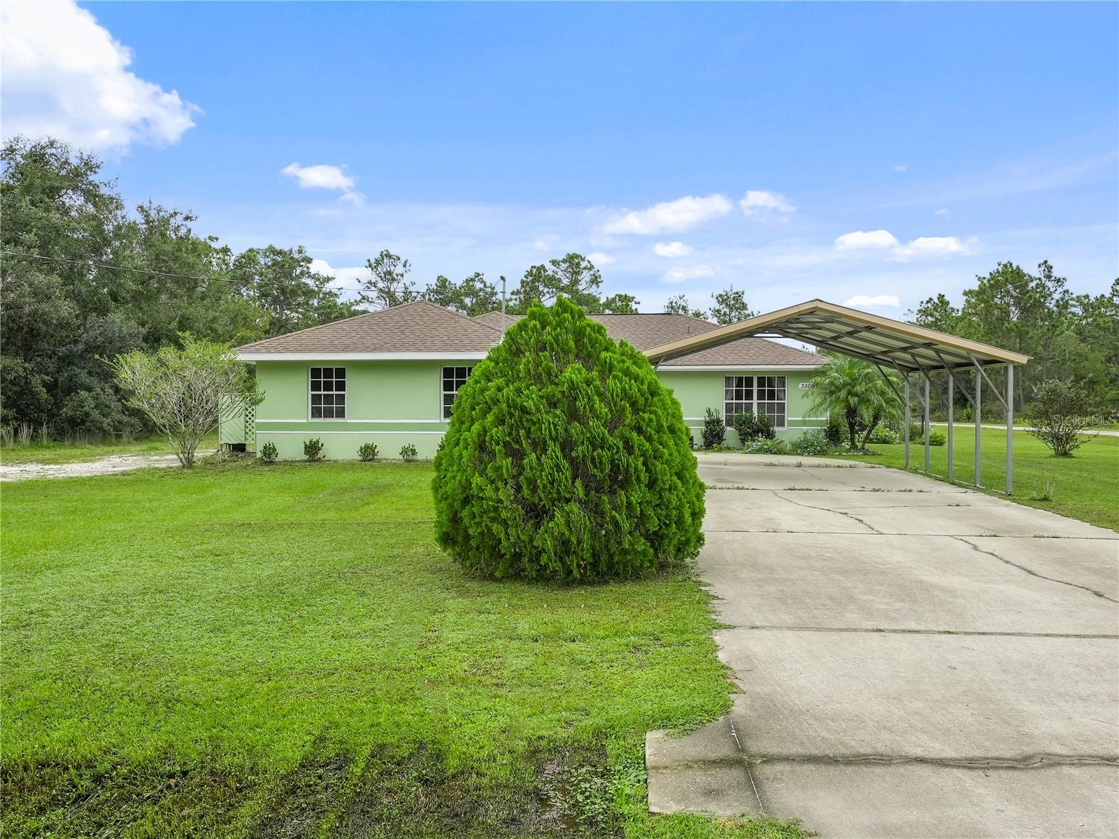 Photo of 3500 HIBISCUS DRIVE INDIAN LAKE ESTATES FL 33855