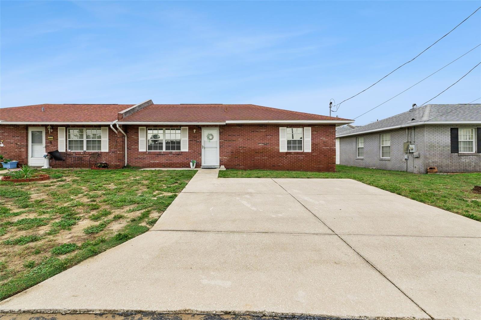 Photo of 1433 THOUSAND ROSES AVENUE LAKE WALES FL 33853
