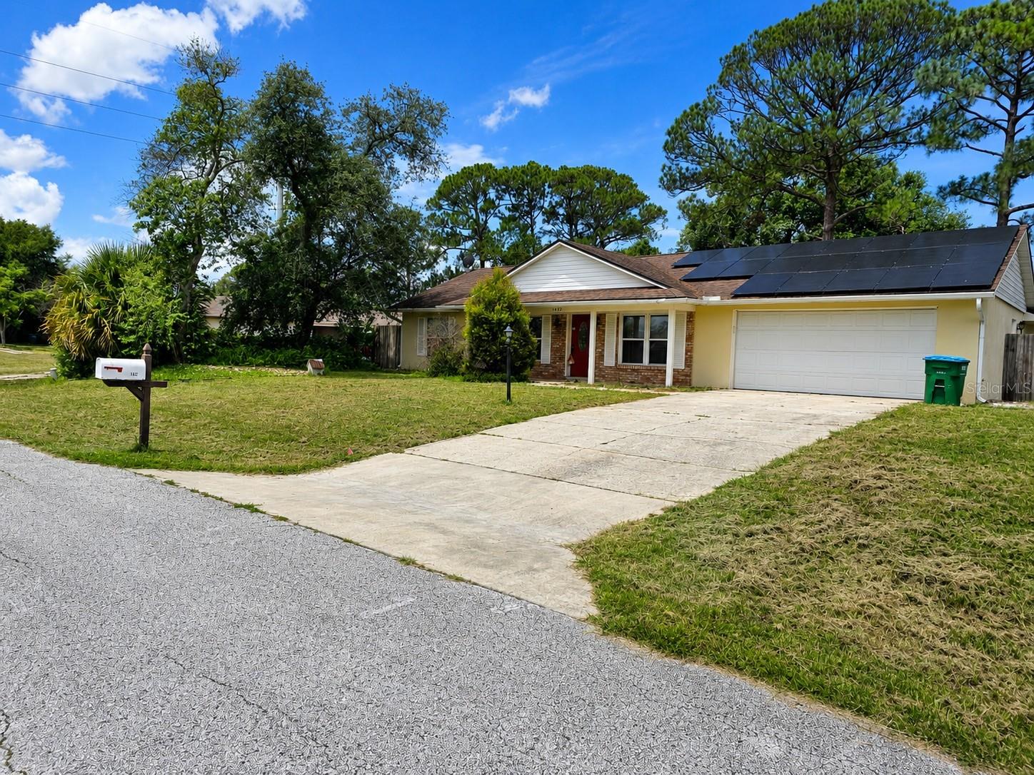 Photo of 1432 LANDOVER AVENUE DELTONA FL 32725