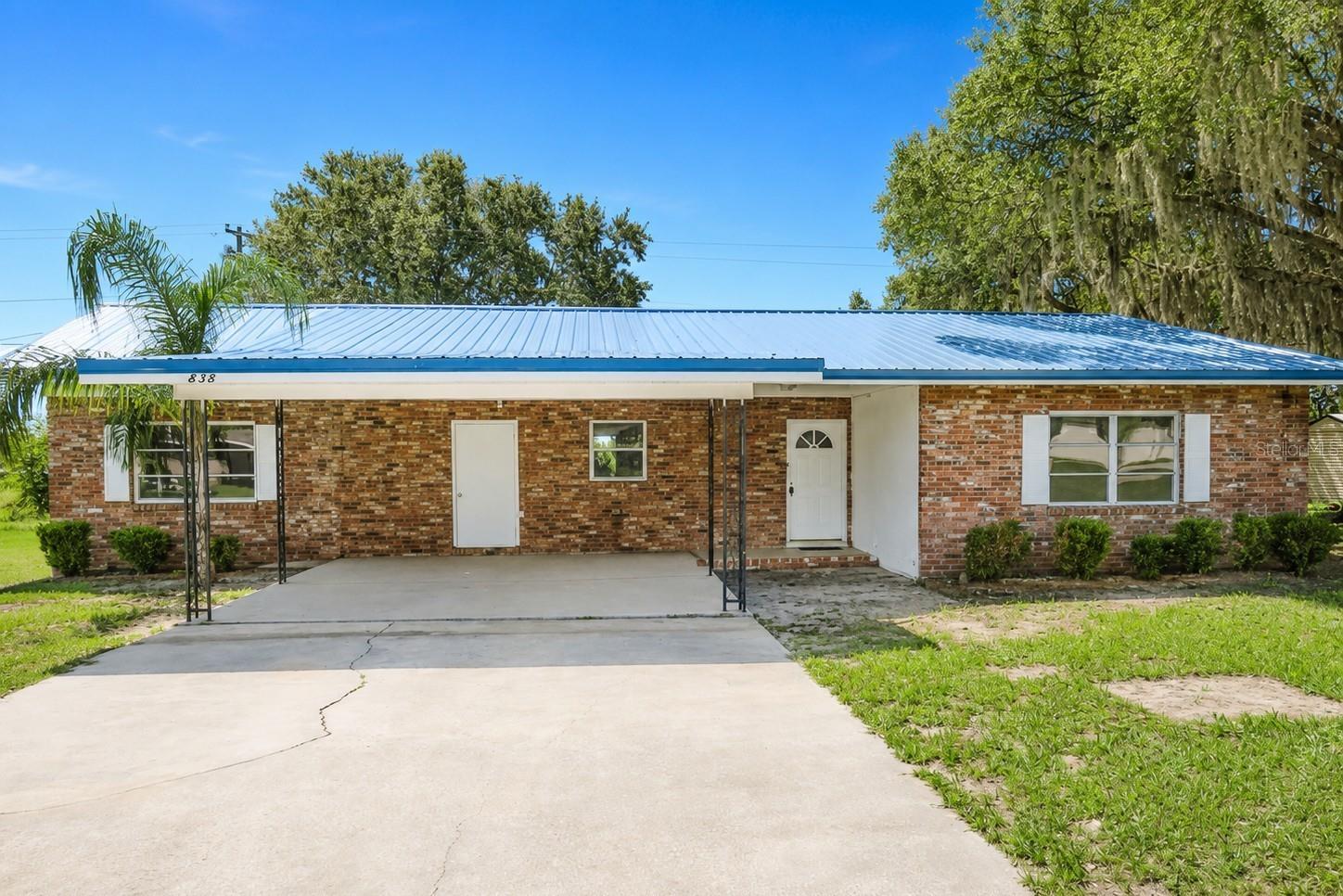 Photo of 838 BLACKWOOD DRIVE LAKE WALES FL 33898