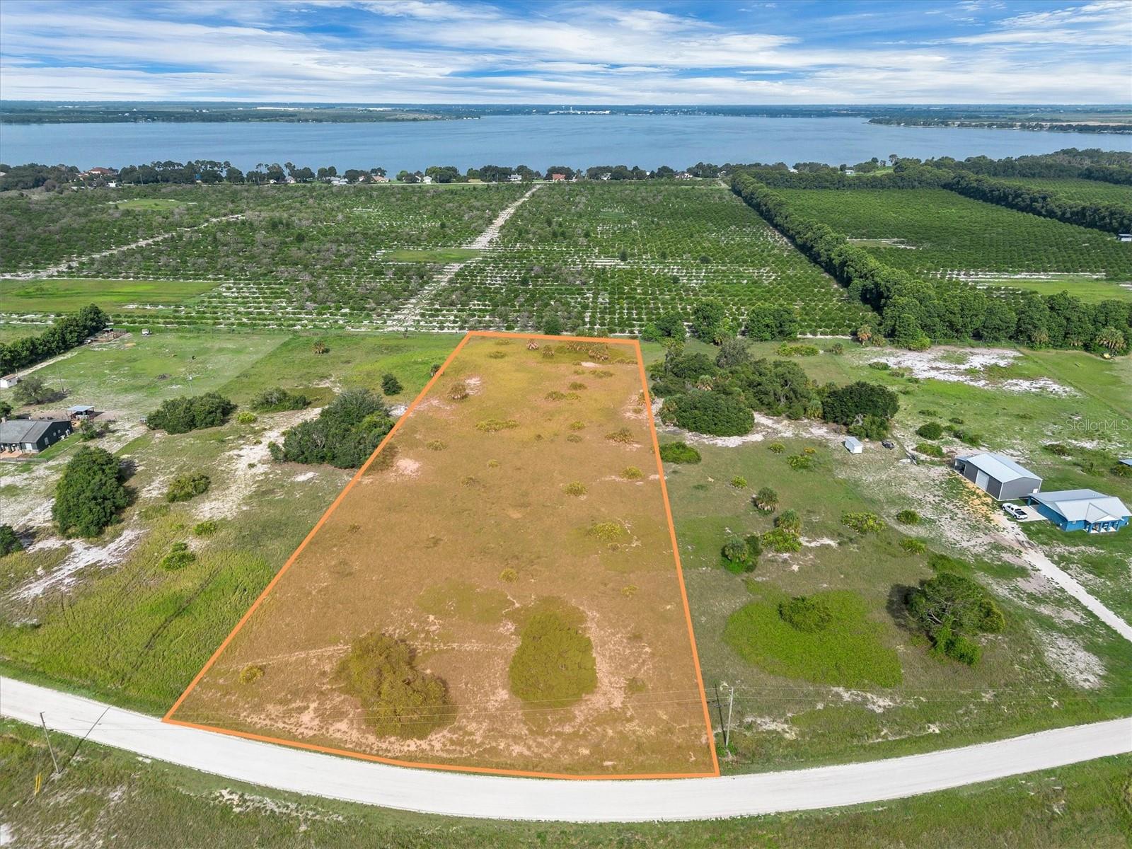 Photo of 2478 OLD GROVE TRAIL FROSTPROOF FL 33843