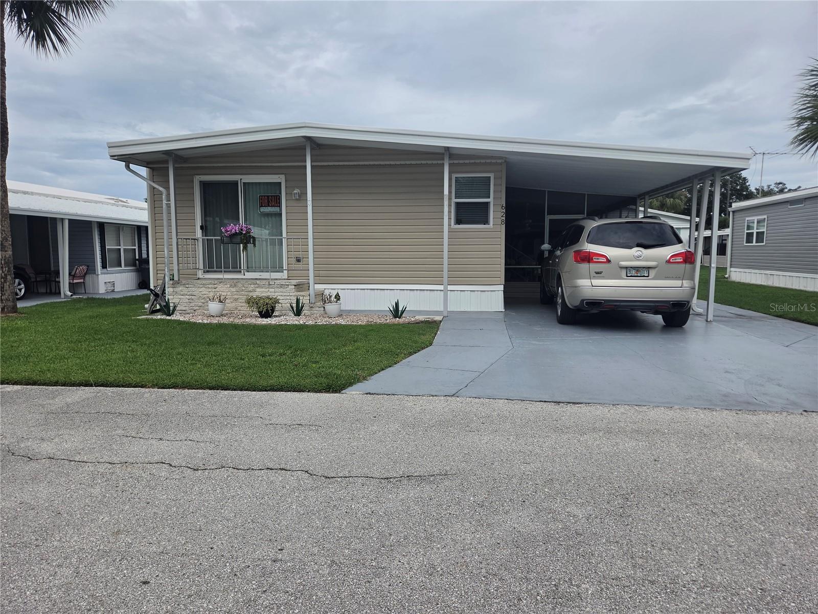 Photo of 628 LAKESIDE RANCH LANE WINTER HAVEN FL 33881