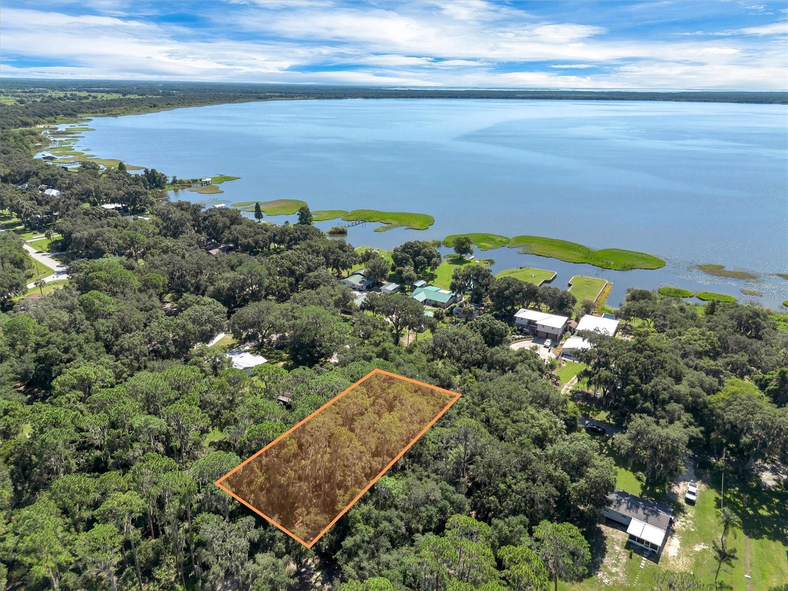 Photo of BEACH PARKWAY LAKE WALES FL 33898