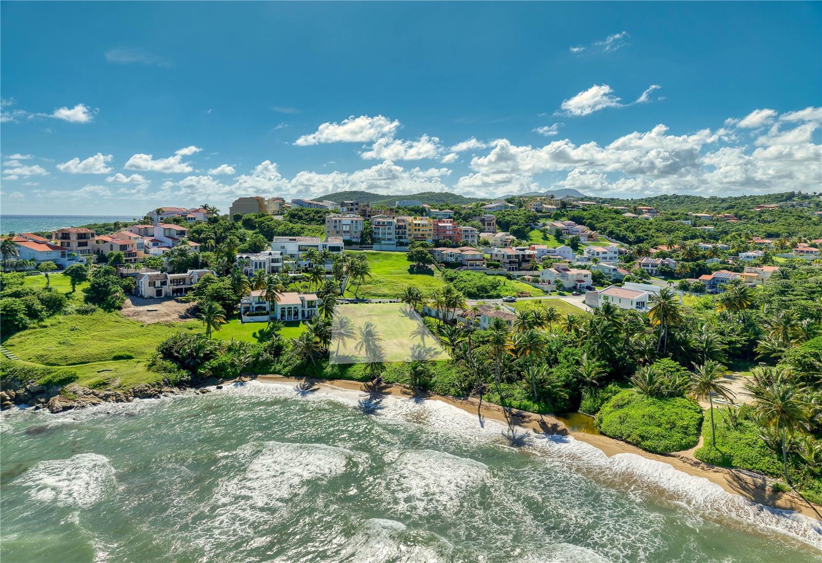Photo of 16 SURFSIDE HUMACAO PR 00791