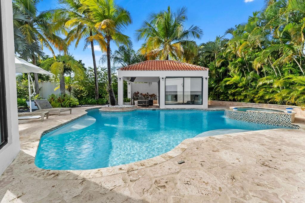 Photo of 384 DORADO BEACH EAST DORADO PR 00646