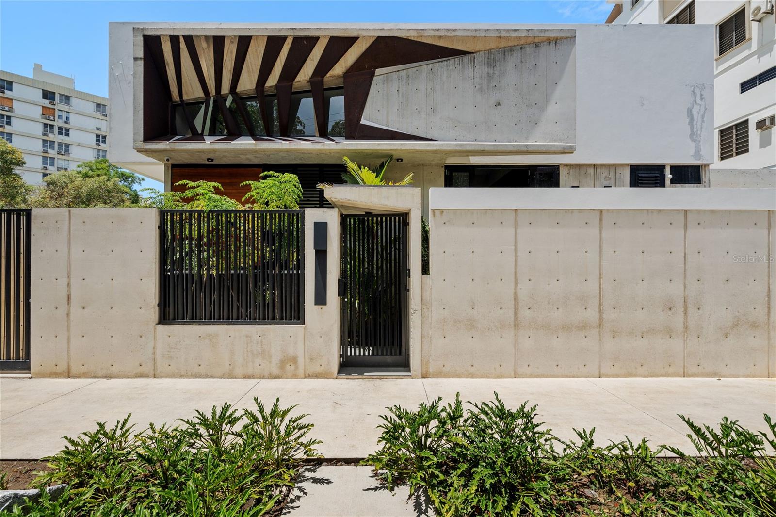 Photo of 1211 LUCHETTI SAN JUAN PR 00907