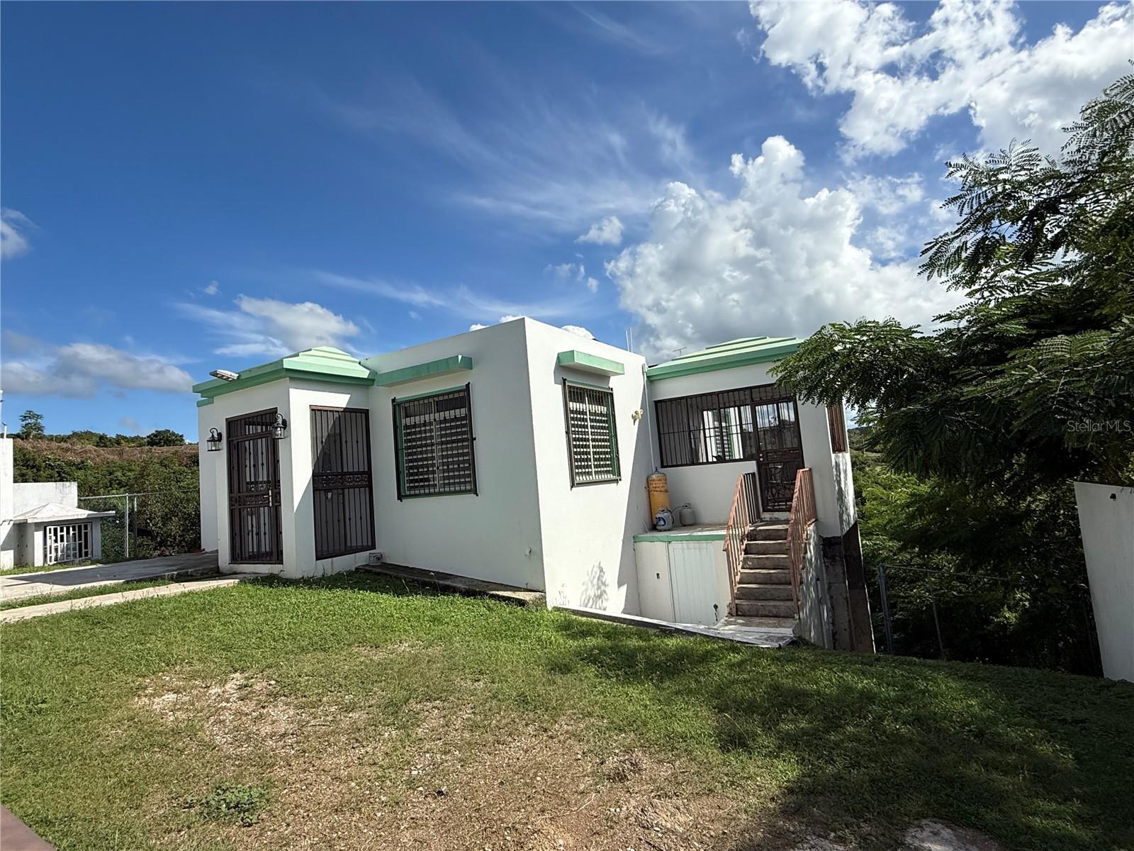 Photo of Carr 411 km 0.20 BO. CALVACHE RINCON PR 00677