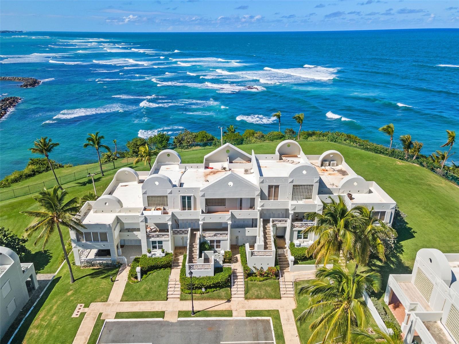 Photo of Villas de COSTA DORADA #H3 DORADO PR 00646