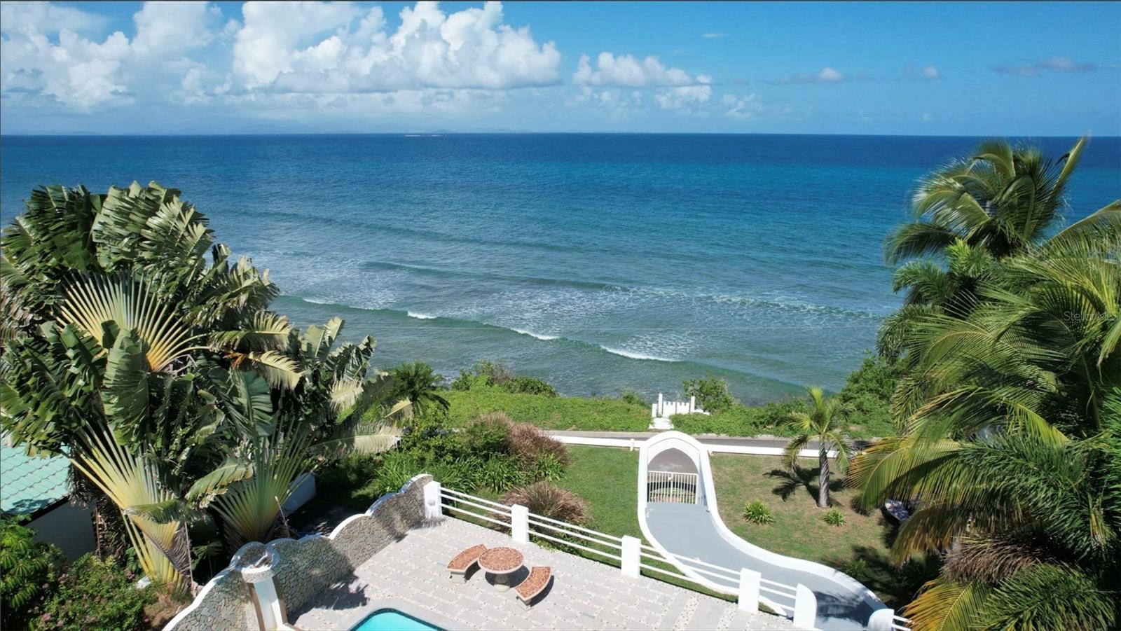Photo of 411 BRAVOS DE BOSTON VIEQUES PR 00765