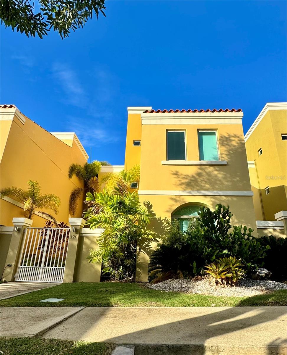 Photo of 90 CANDELERO DRIVE #120 HUMACAO PR 00791