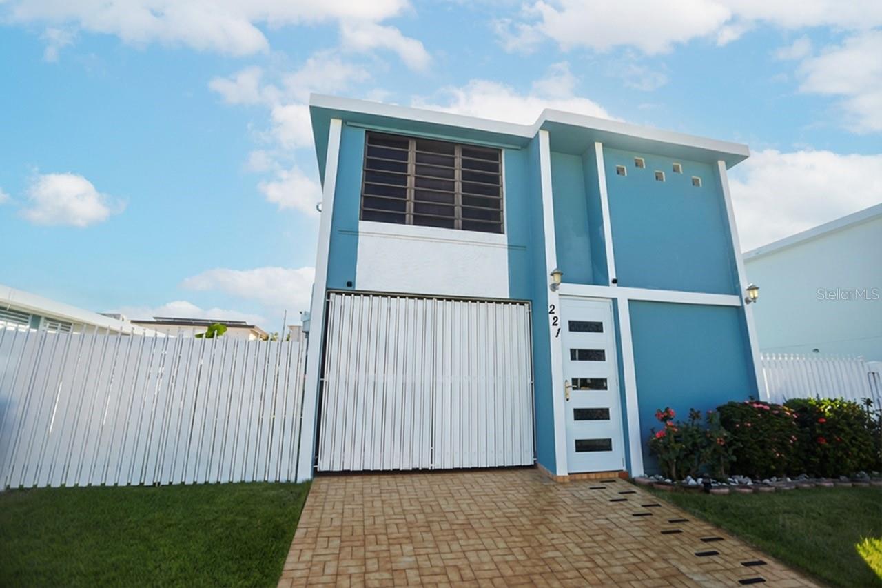 Photo of 221 CALLE MANATI RIO GRANDE PR 00745