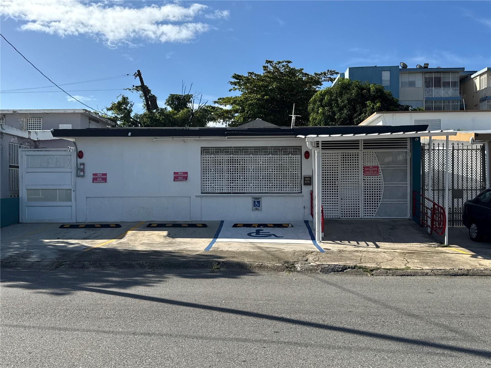 Photo of N618 CALLE JULIO ANDINO SAN JUAN PR 00924
