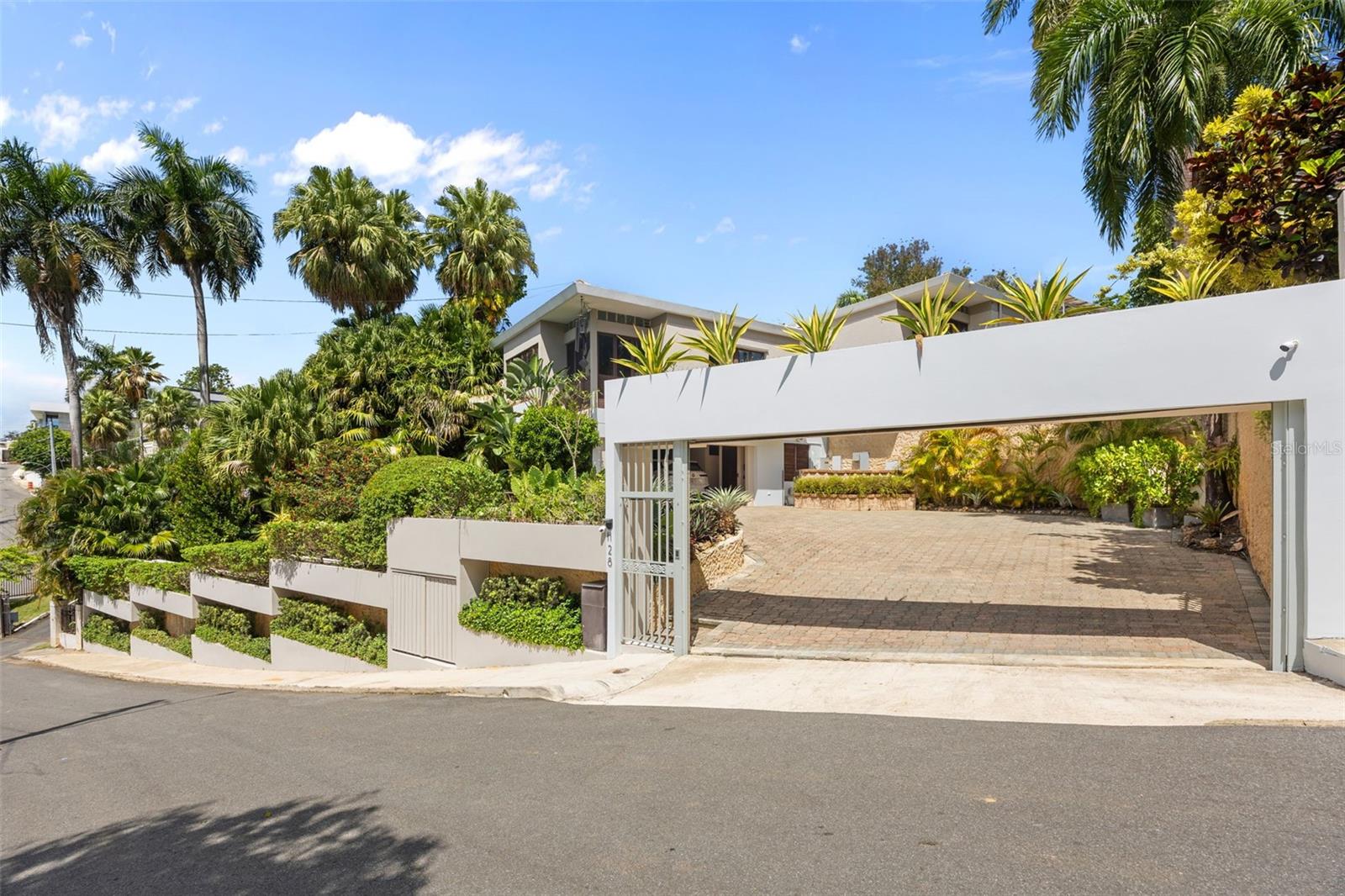 Photo of H A 28 VILLA CAPARRA GUAYNABO PR 00966