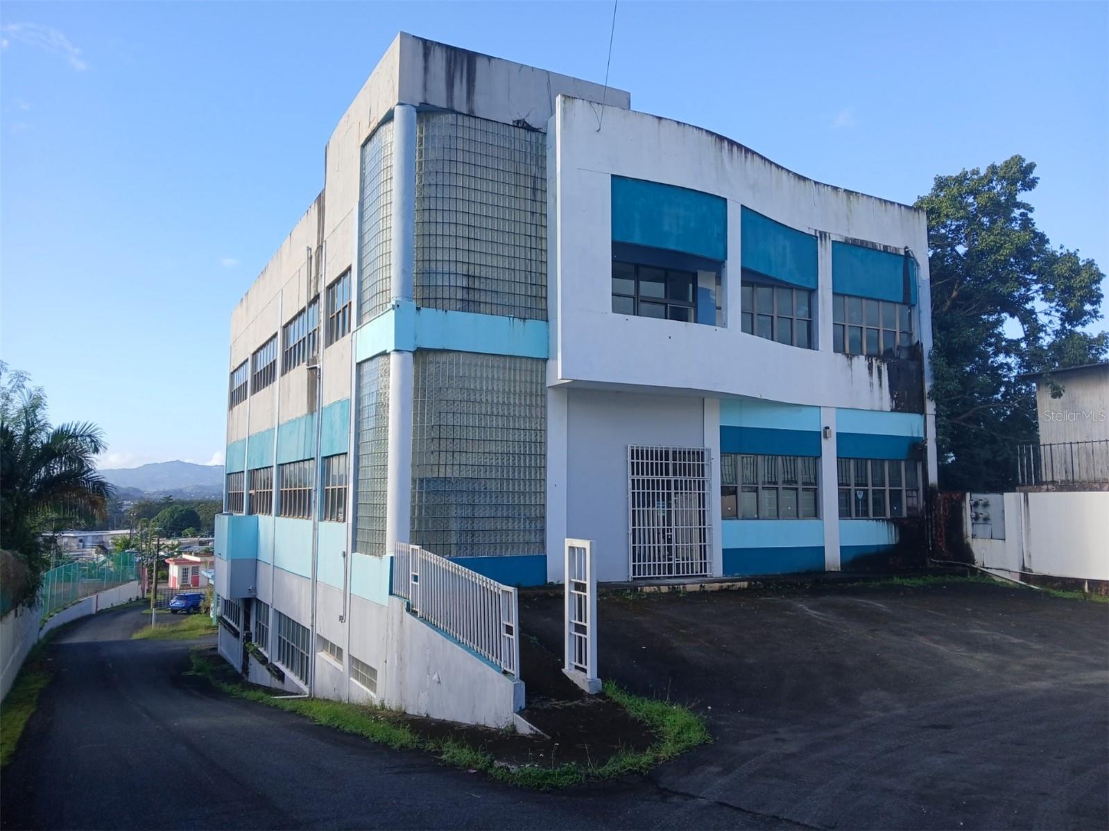 Photo of 97 STATE ROAD 2 PUEBLO VIEJO GUAYNABO PR 00966