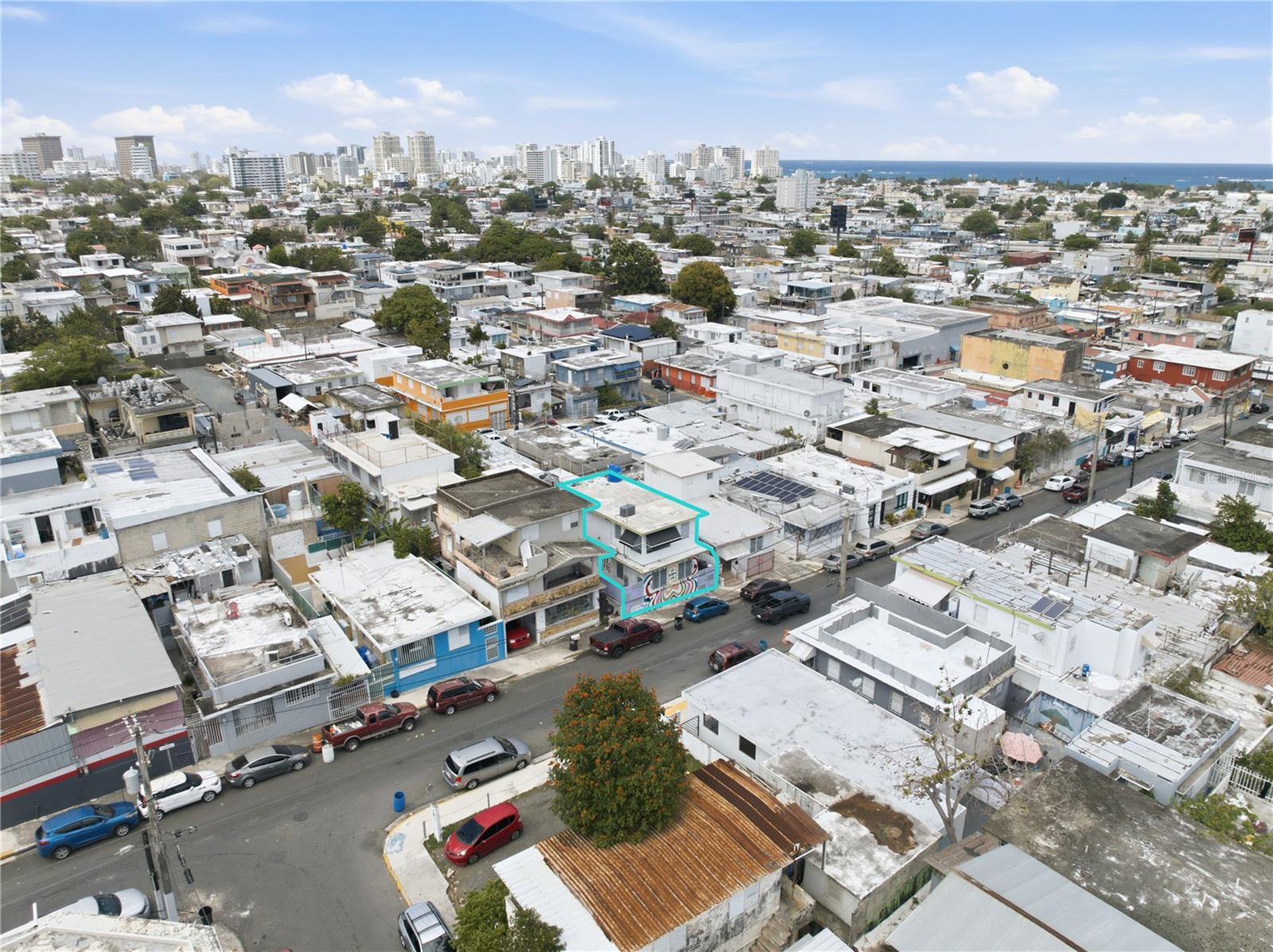Photo of 326 CALLE DEGETAU SANTURCE PR 00915
