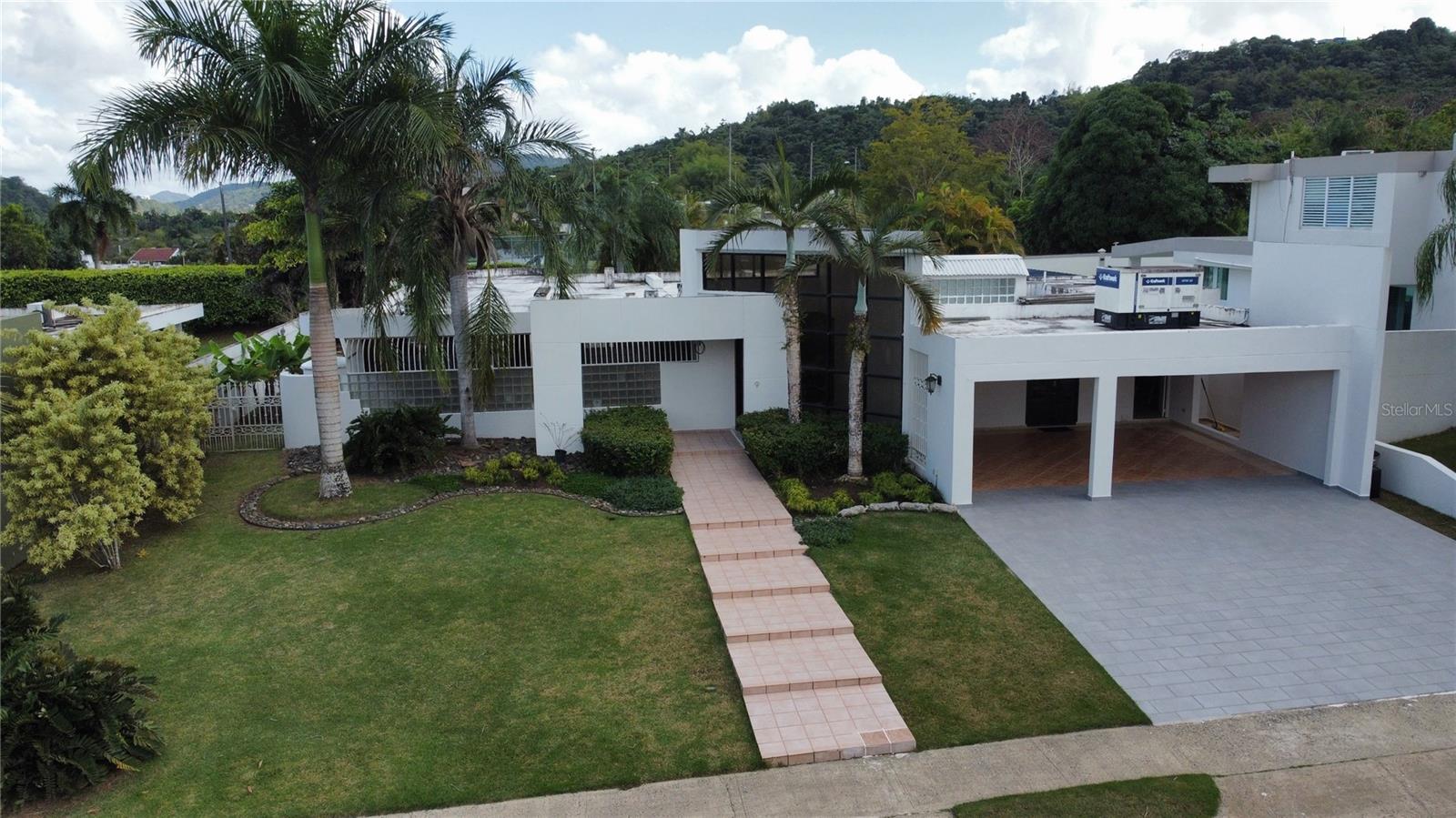 Photo of F9 SAN ESTEBAN CAGUAS PR 00725