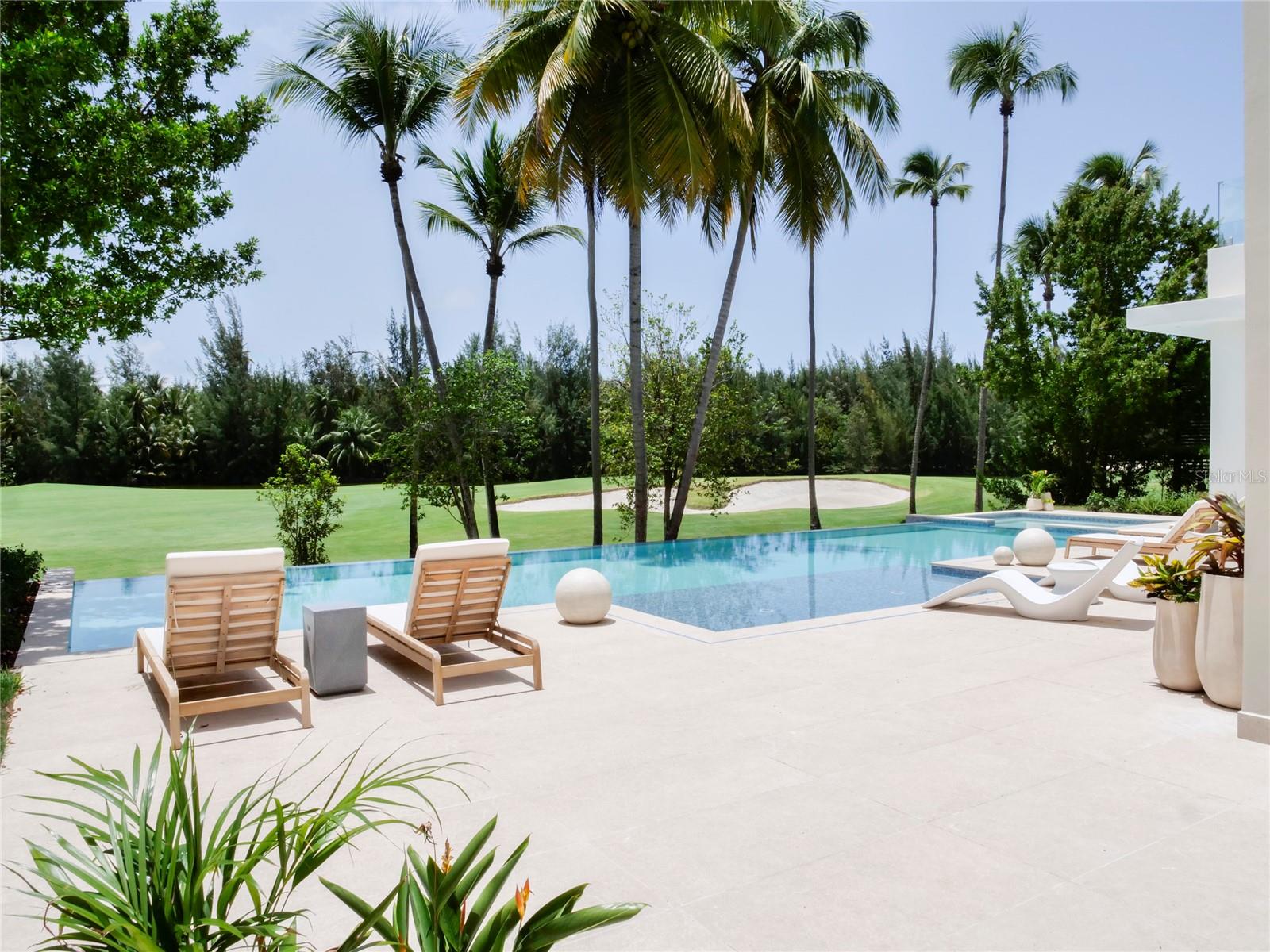 Photo of 7000 BAHIA BEACH G3 ATLANTIC DRIVE RIO GRANDE PR 00745
