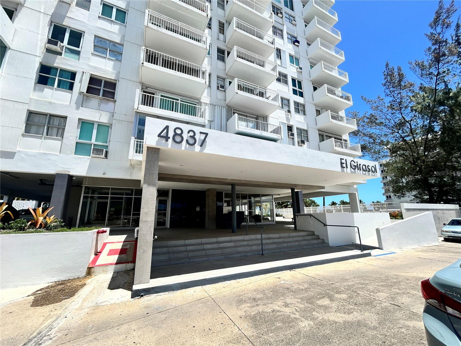 Photo of 4837 AVE ISLA VERDE #607 CAROLINA PR 00979