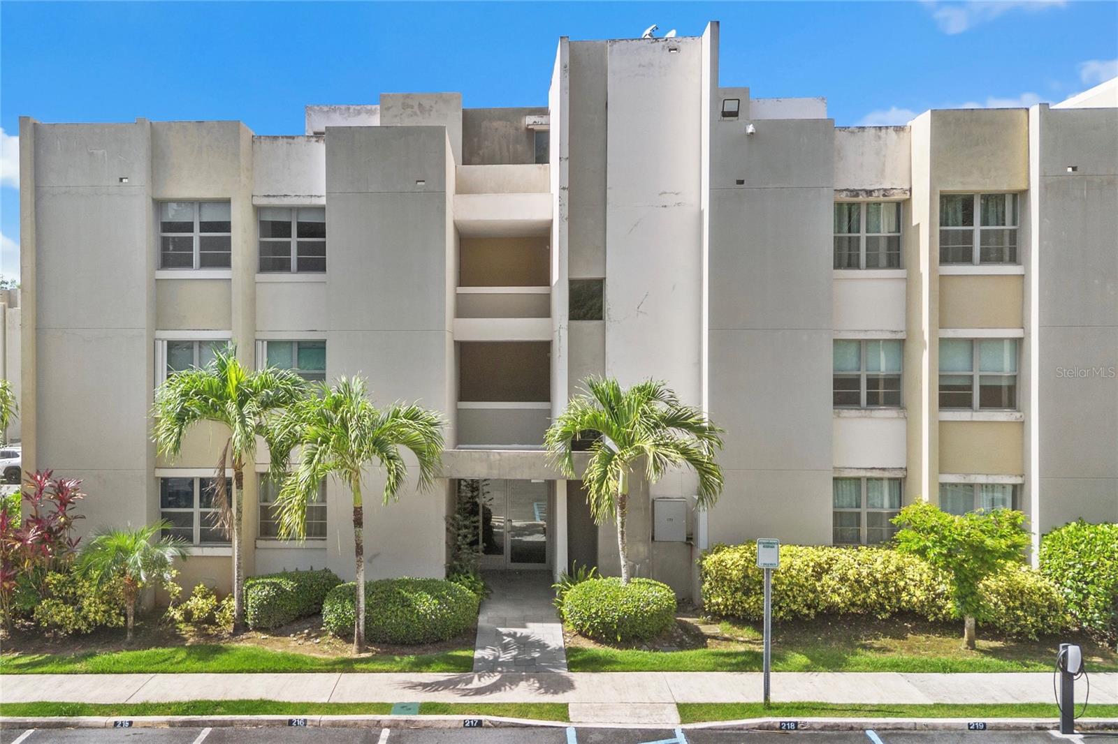 Photo of 6185 PIEDRAS BLANCAS #6185 GUAYNABO PR 00971