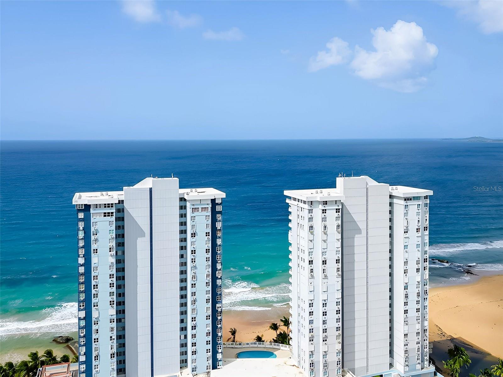 Photo of CONDOMINIO SANDY HILLS W #19B LUQUILLO PR 00773