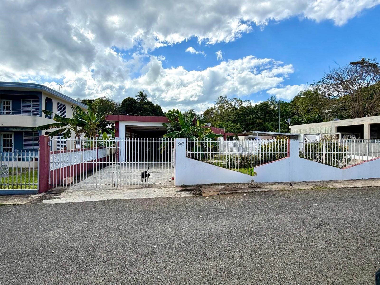 Photo of 507 VICENTA ARROYO MANATI PR 00674