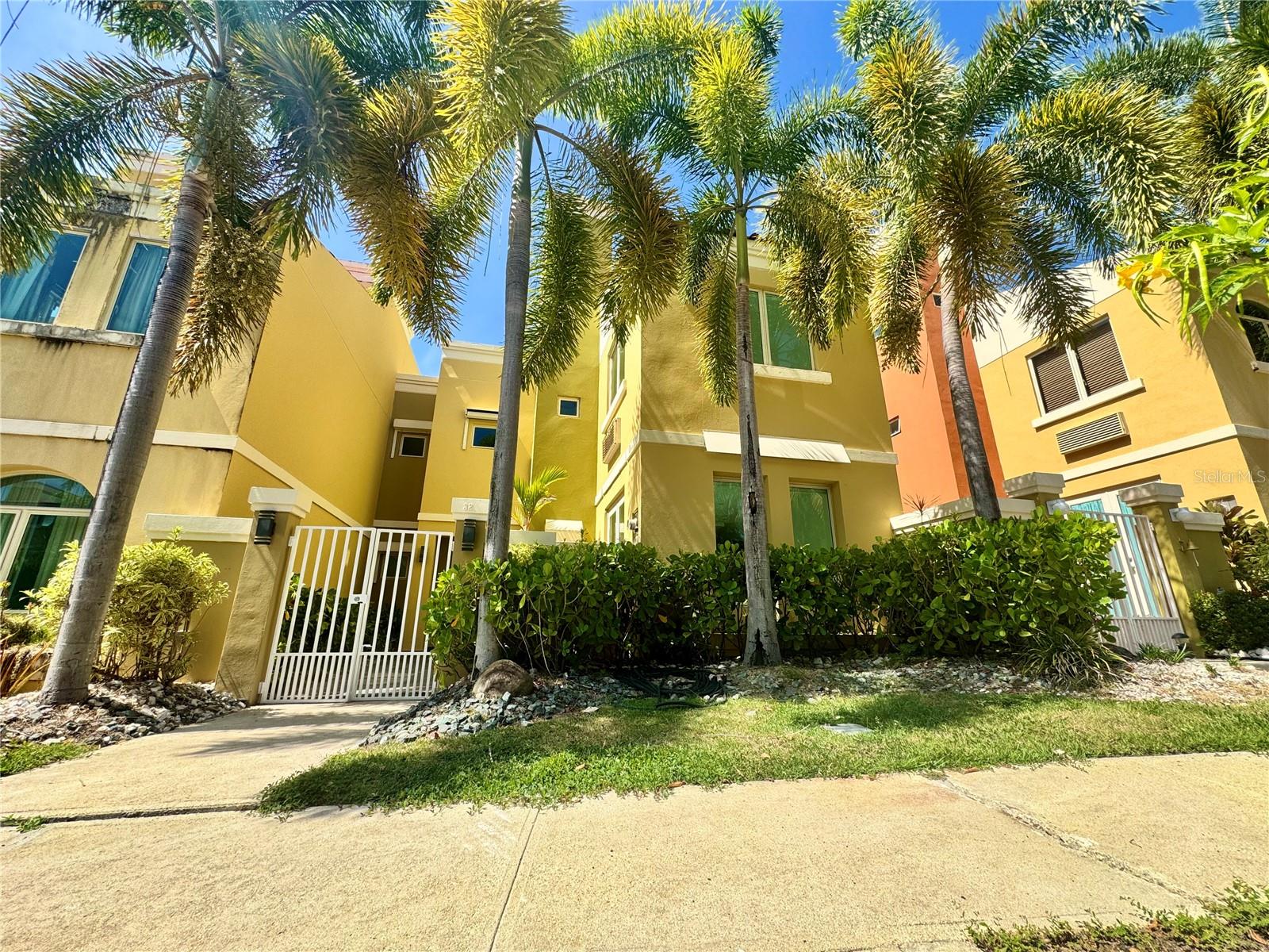 Photo of 90 CANDELERO DRIVE #32 HUMACAO PR 00791