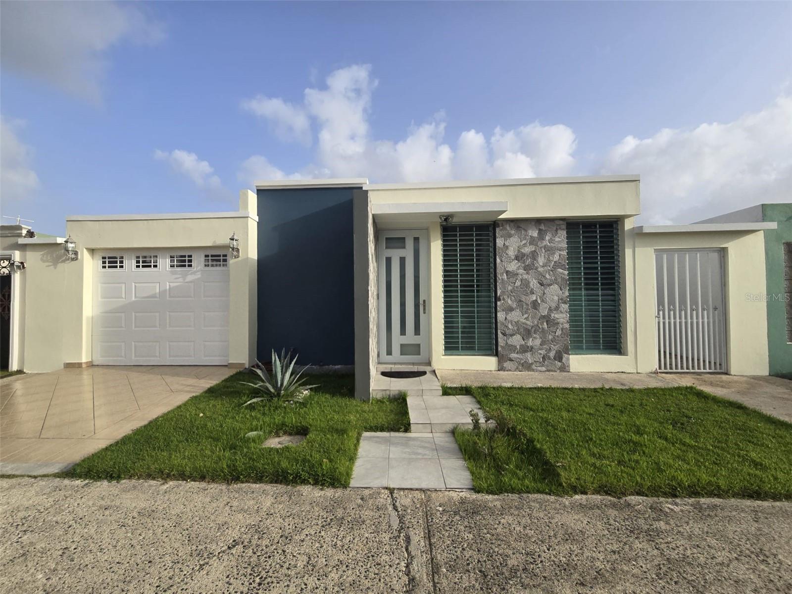 Photo of K17 CALLE AMISTAD LAS PIEDRAS PR 00771