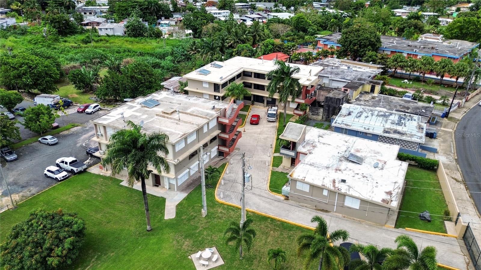 Photo of 120 BO HATO TEJAS, CALLE PAJAROS BAYAMON PR 00959