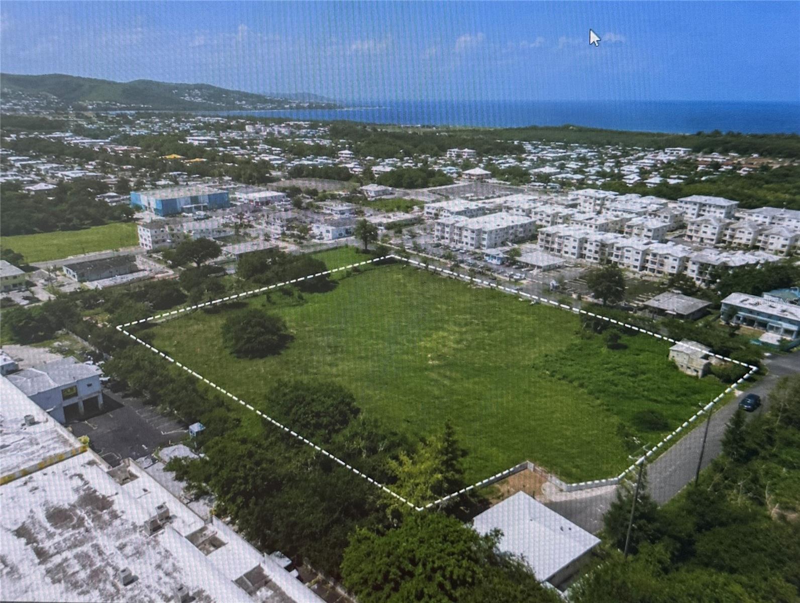Photo of VEVE CALZADA J-17 FAJARDO PR 00738