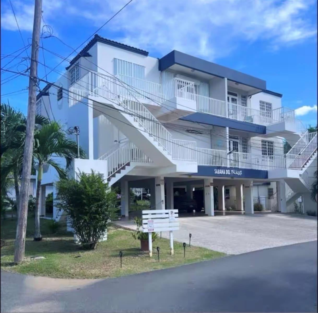 Photo of Apt 202 MANUEL GUILLOTY / LIBREVATO MONTALVO #202 CABO ROJO PR 00623