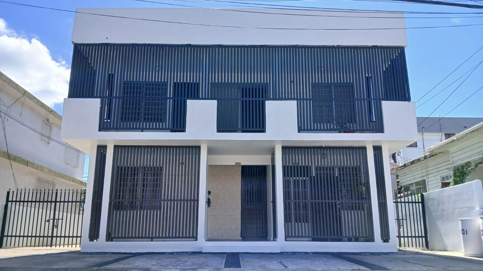 Photo of 8138 CALLE MARTÍN CORCHADO APTO 101 PONCE PR 00717