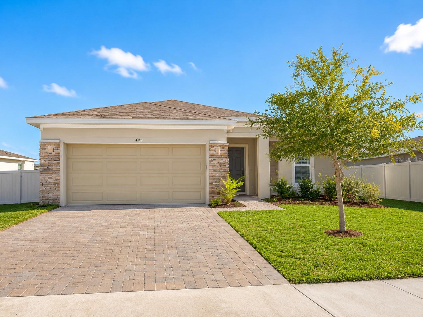 Photo of 443 IRONSIDE TRAIL DRIVE GROVELAND FL 34736