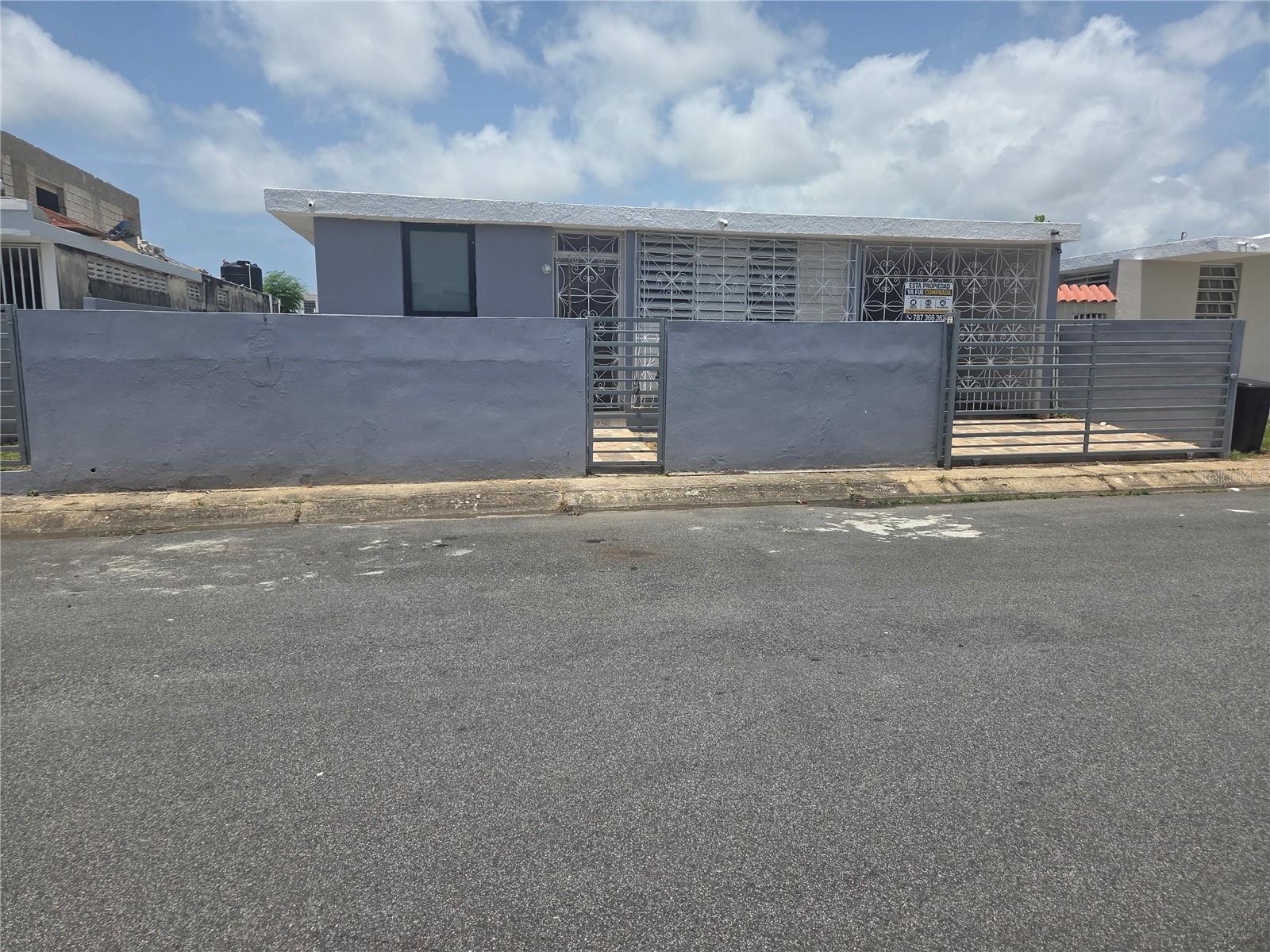 Photo of 24 calle 35 VILLA CAROLINA CAROLINA PR 00983
