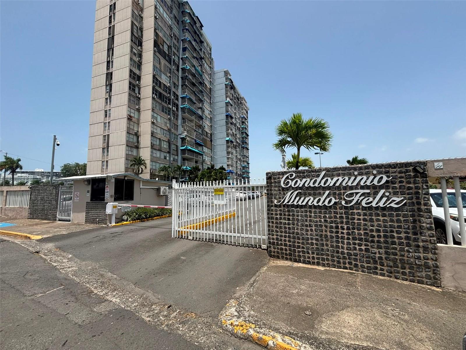 Photo of 1005 Apt CONDOMINIO MUNDO FELIZ (10MO PISO - BALDORIOTY TOW #1005 CAROLINA PR 00979