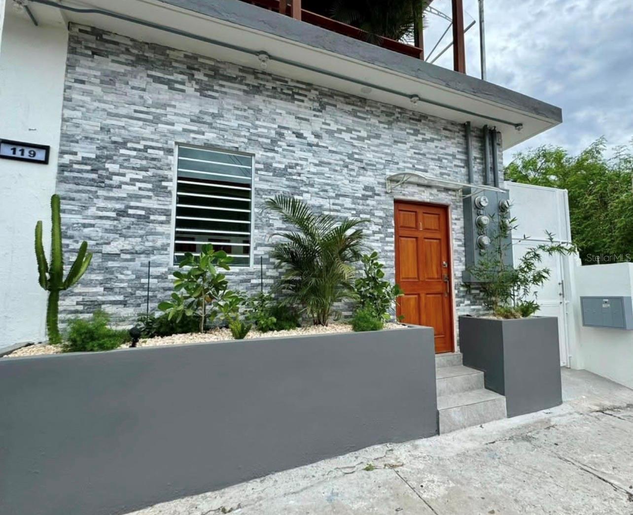 Photo of 119 SANTA CECILIA SANTURCE PR 00911