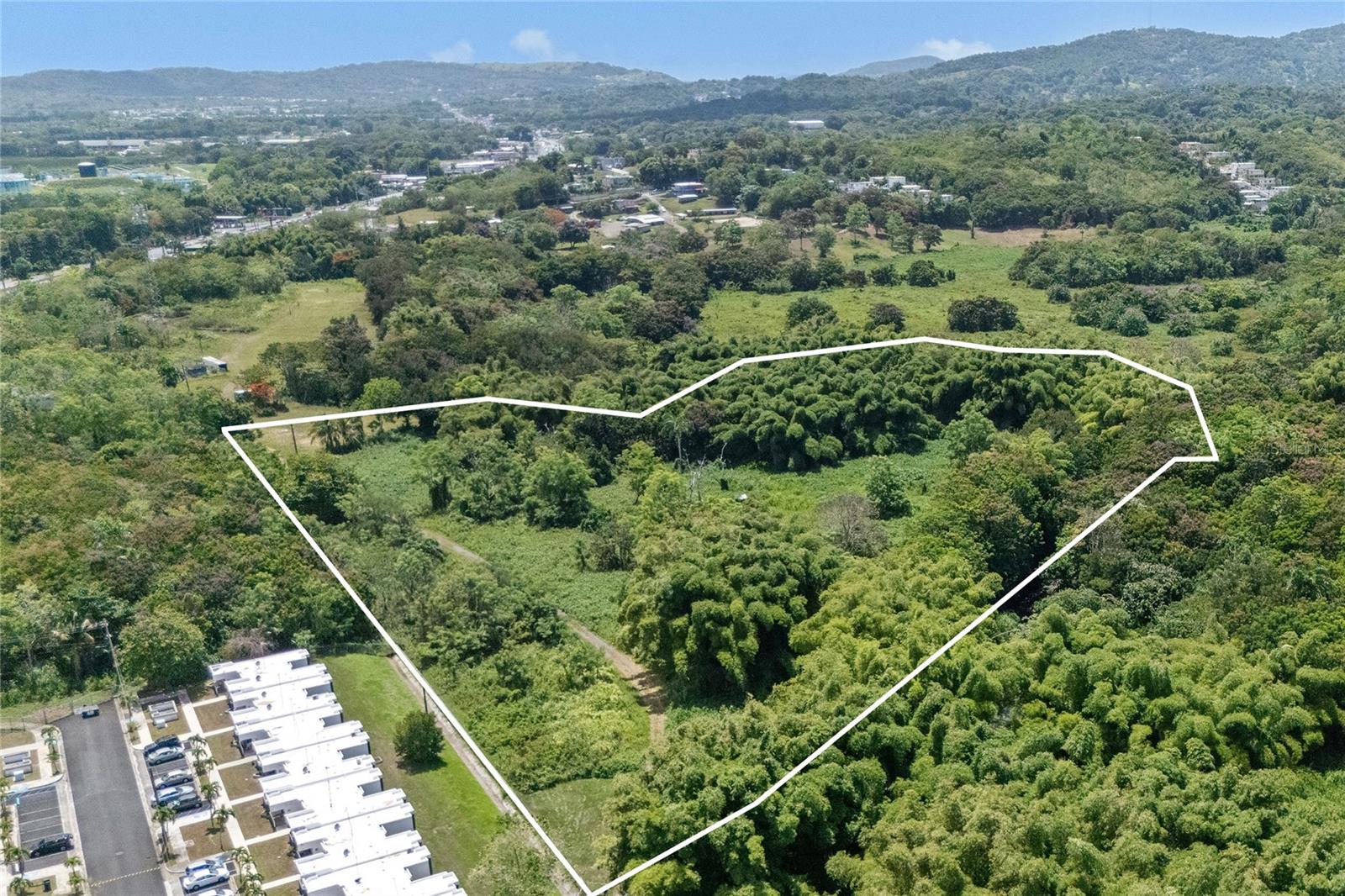 Photo of 956 GUZMAN ABAJO RIO GRANDE PR 00745