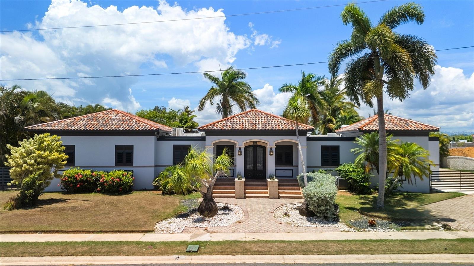 Photo of No Address Listed VEGA ALTA PR 00692