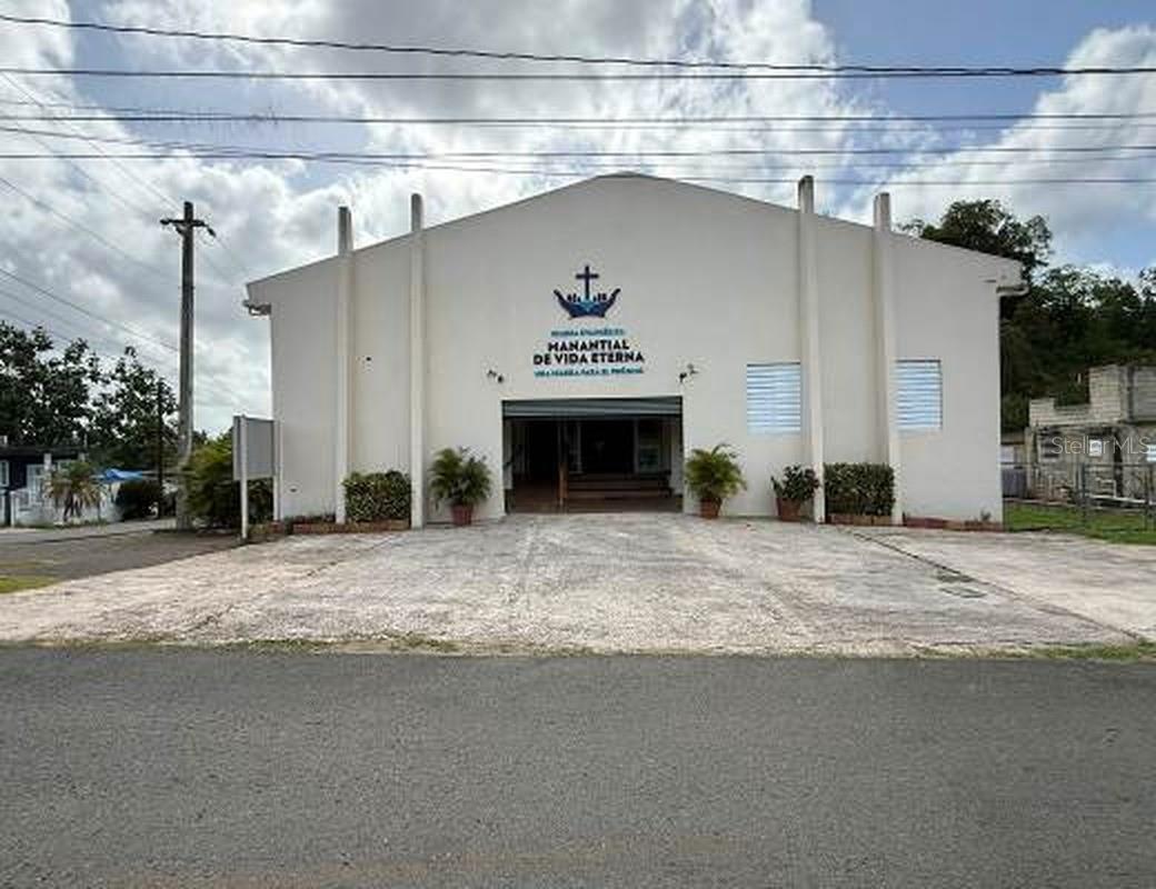 Photo of 6-7 CRUZ DE MALTA SABANA HOYOS PR 00688