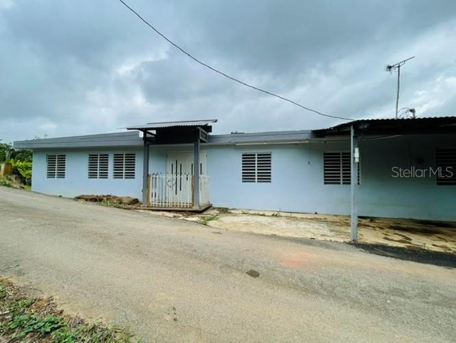 Photo of SR-146 BO. FRONTON CIALES PR 00638