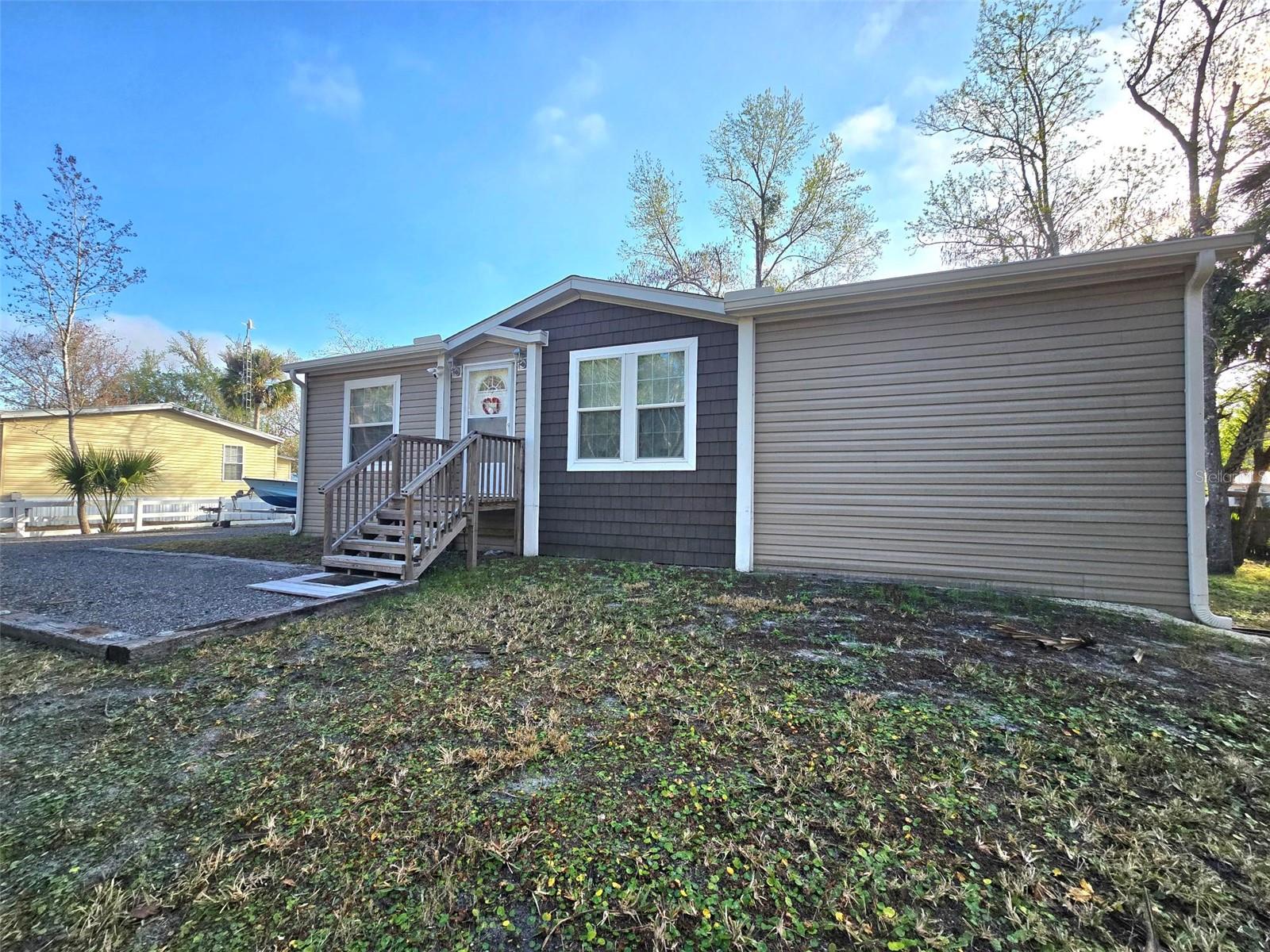 Photo of 56290 CHERRY TREE ROAD ASTOR FL 32102