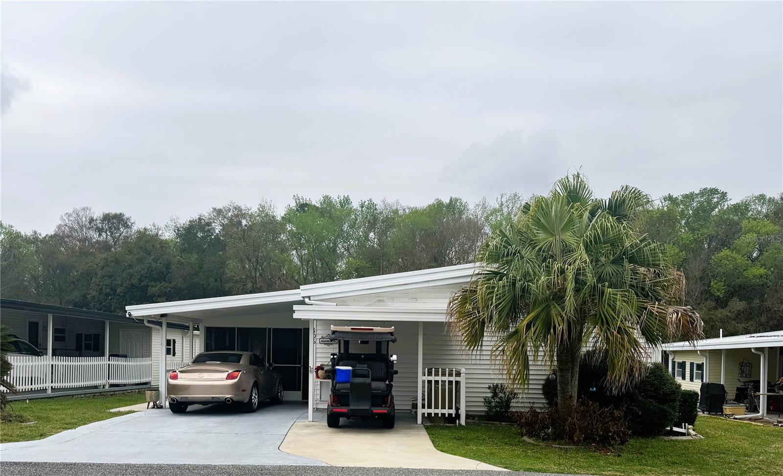 Photo of 106 PALO VERDE DRIVE LEESBURG FL 34748