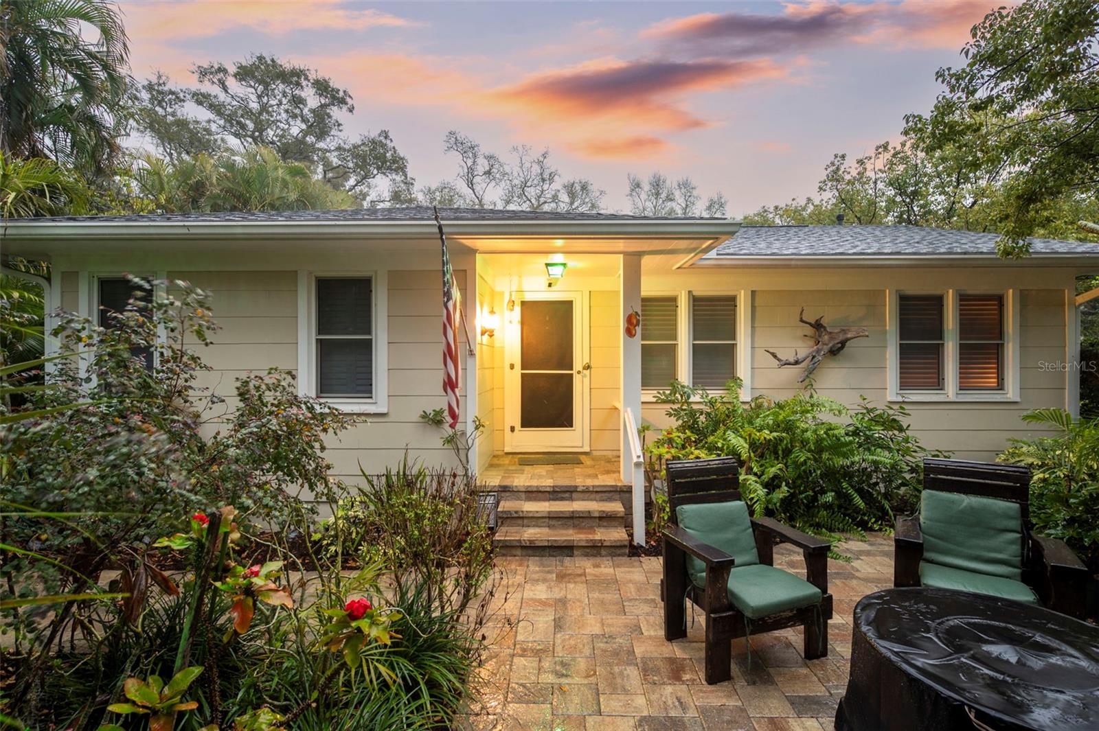 Photo of 501 BROADWAY DUNEDIN FL 34698