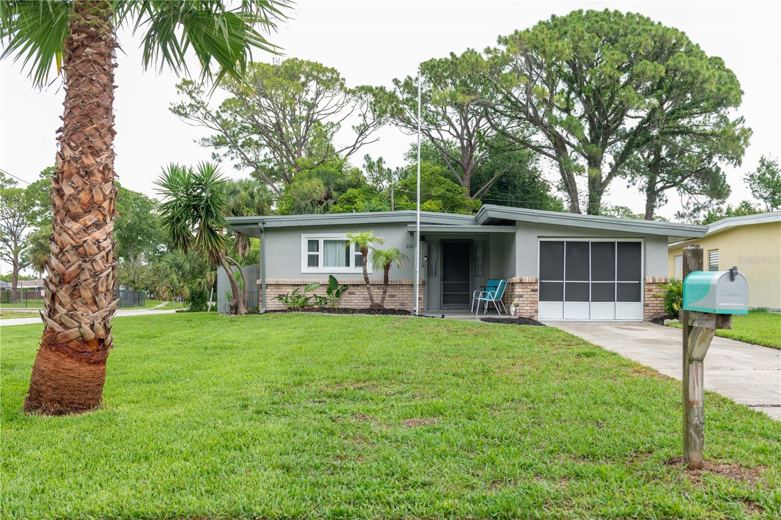 Photo of 2215 GARFIELD DRIVE SOUTH DAYTONA FL 32119