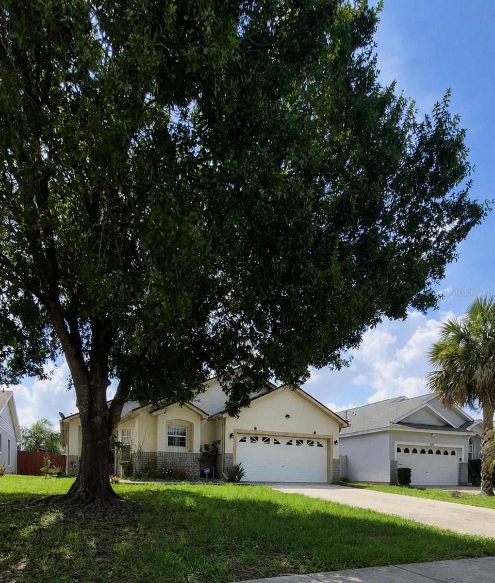 Photo of 121 S ROMA WAY KISSIMMEE FL 34746